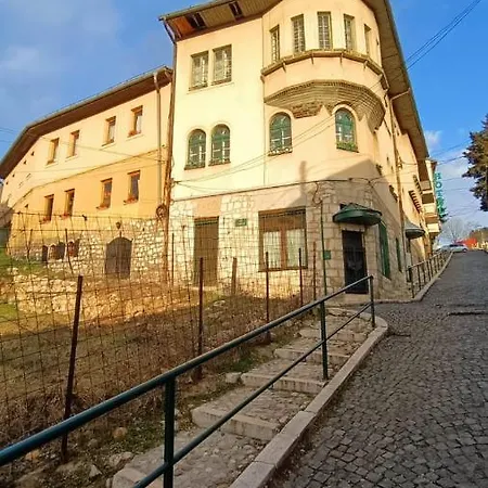 Apartment Dijana *